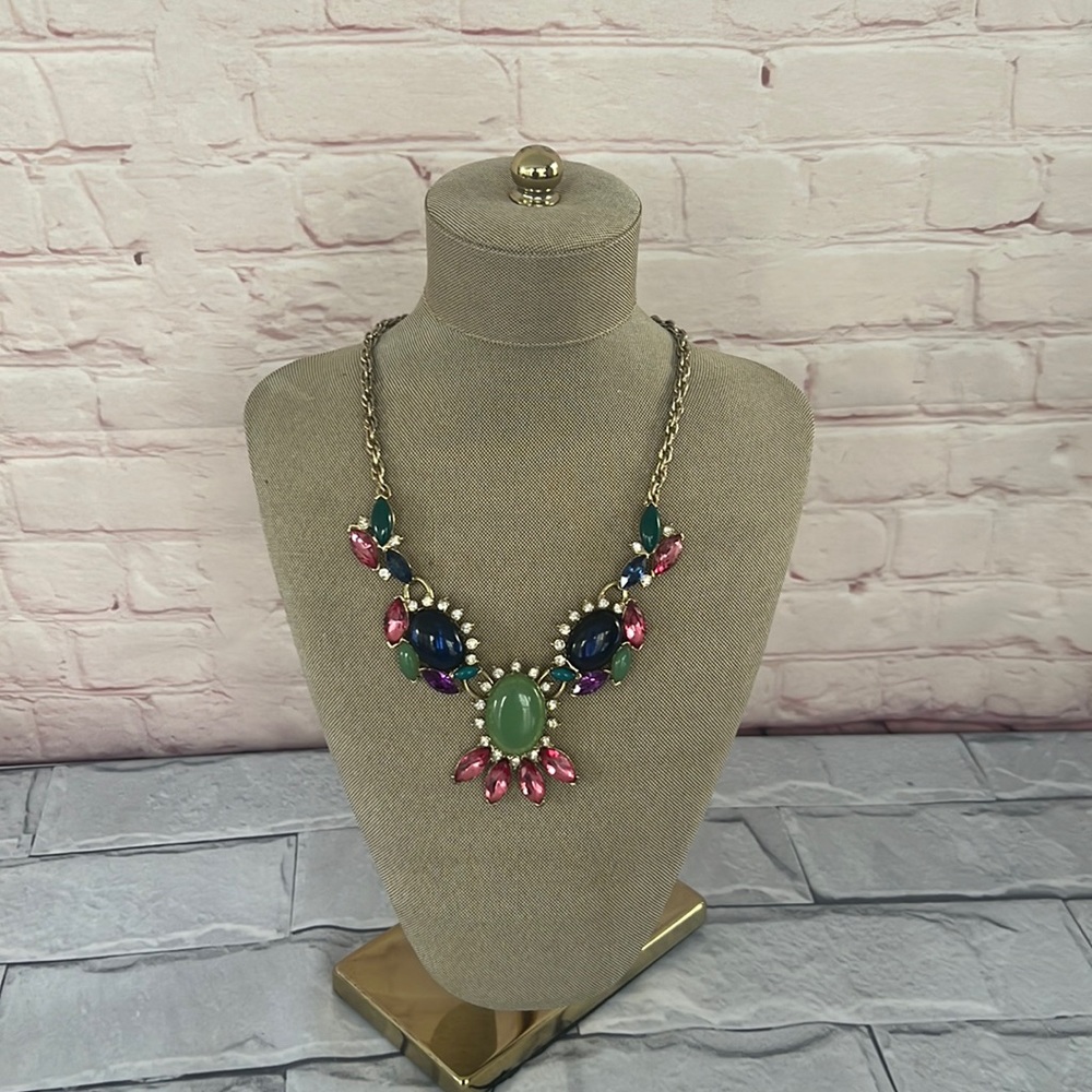 Banana Republic bib cluster necklace